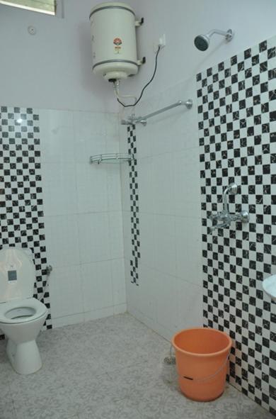ורנאסי Hotel Kiran Palace חדר תמונה